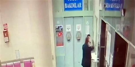 Edirne''de ölüm haberini veren doktora yumruklu saldırı